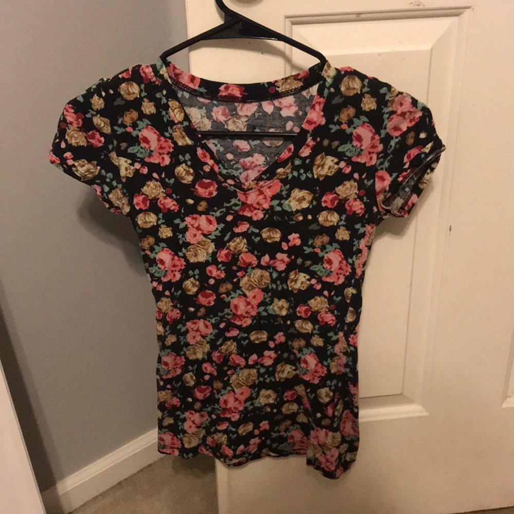 Floral tee shirt